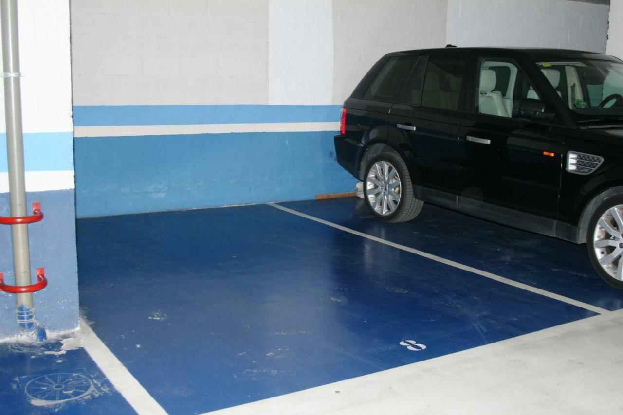 Apartamento Malaga Centro Y Playa-Parking Exterior foto